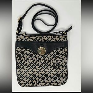 Stylish Tommy Hilfiger Jacquard Adjustable Crossbody Purse, Tan and Black